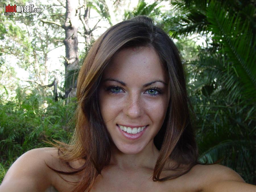 Smiling amateur in forest - Diane - 11