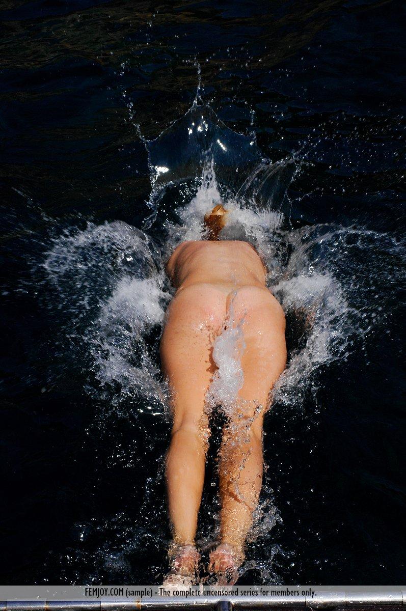 Malisa Moir nude on a boat - 3