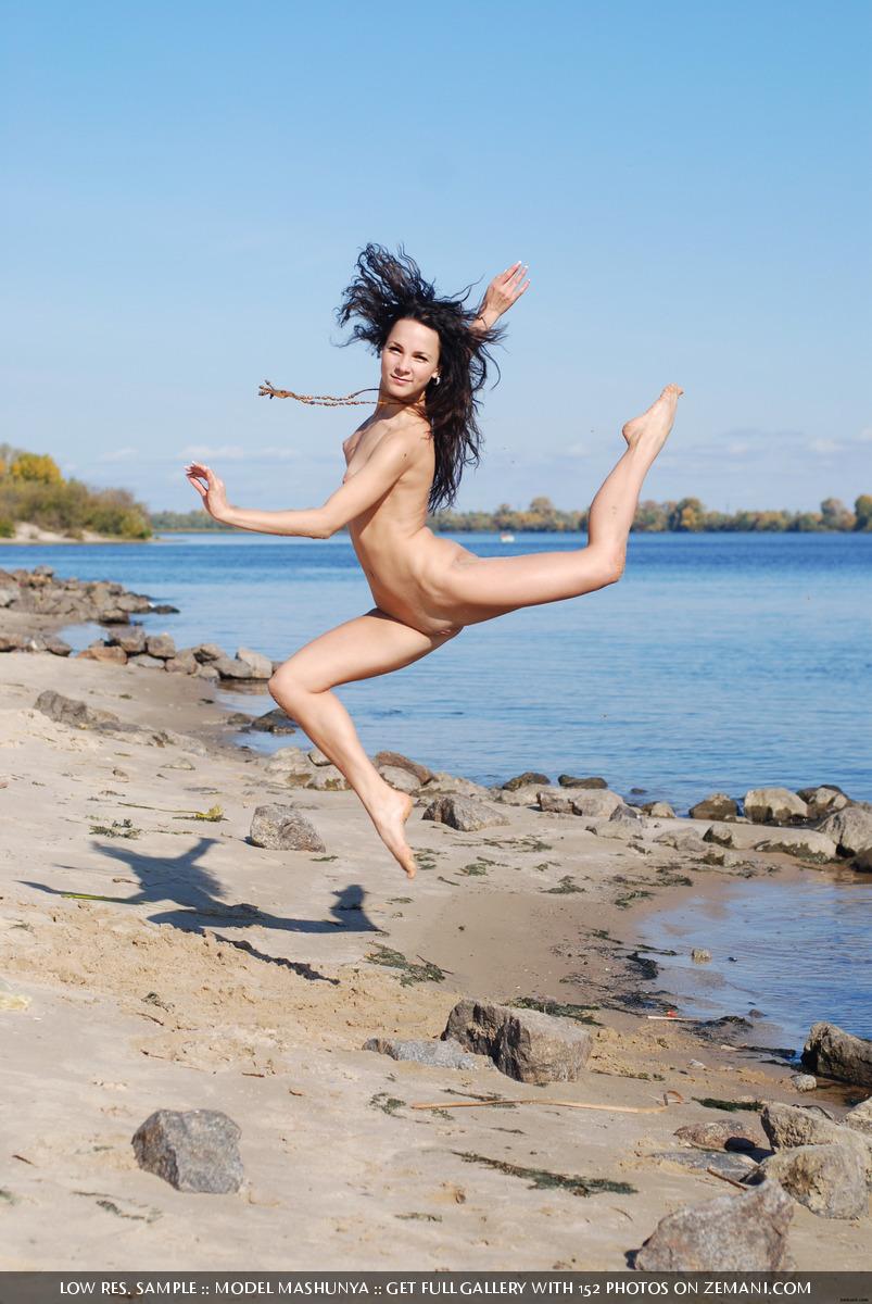 Gorgeous brunette gets naked on the sea beach - Mashunya - 15