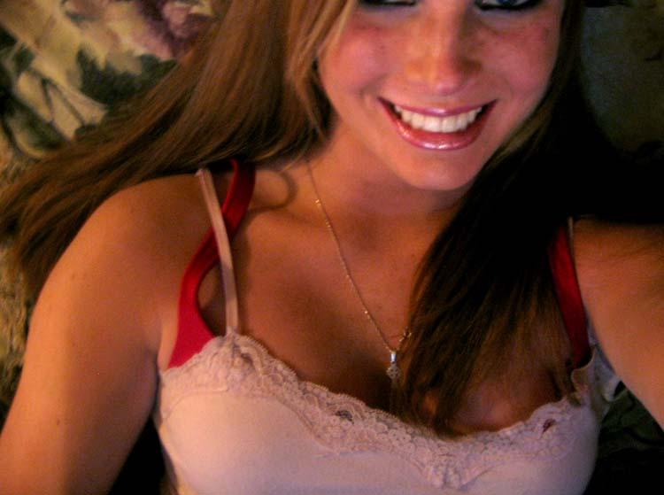Cute teen snaps nude self pictures - 1