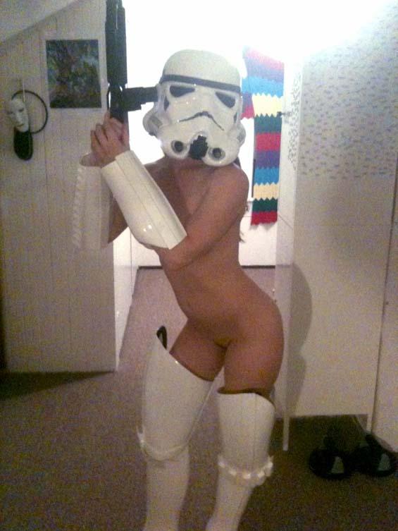 Sexy girl in Star Wars costume - 1