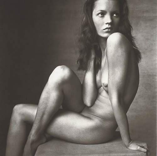 British model in black and white pics - Kate Moss - 11