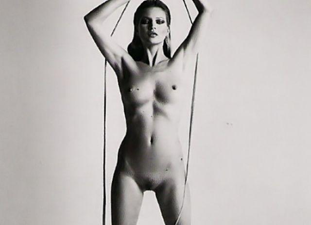 British model in black and white pics - Kate Moss - 27
