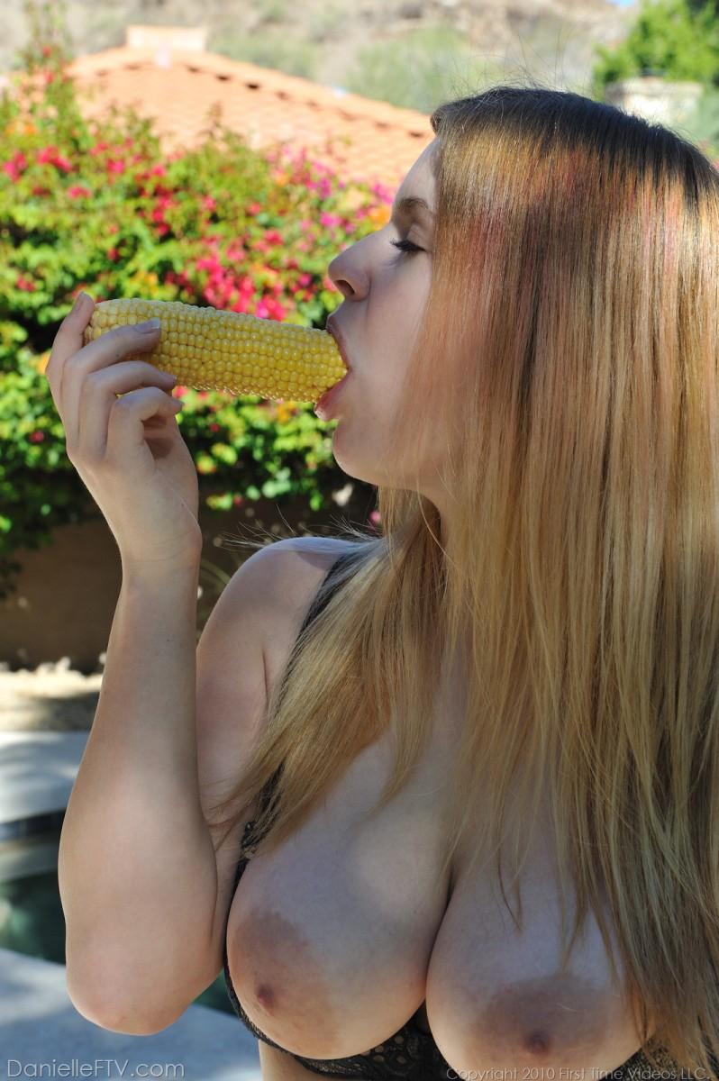 Busty Danielle likes corn - 5