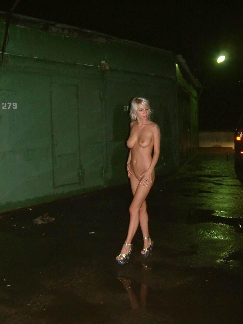 Drunk and completely naked blonde - 7