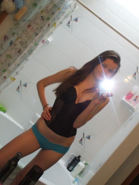 Busty teen and her selfies in bathroom - 5