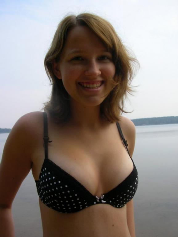 Natural girl with pretty firm tits - 2