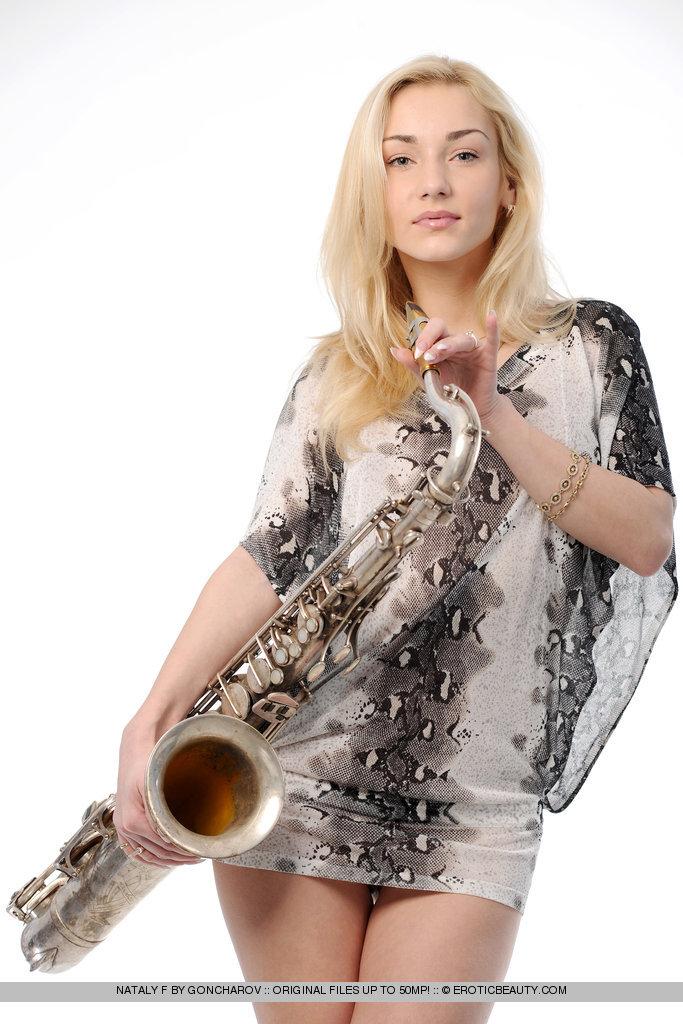Gorgeous saxophone player Nataly - 1