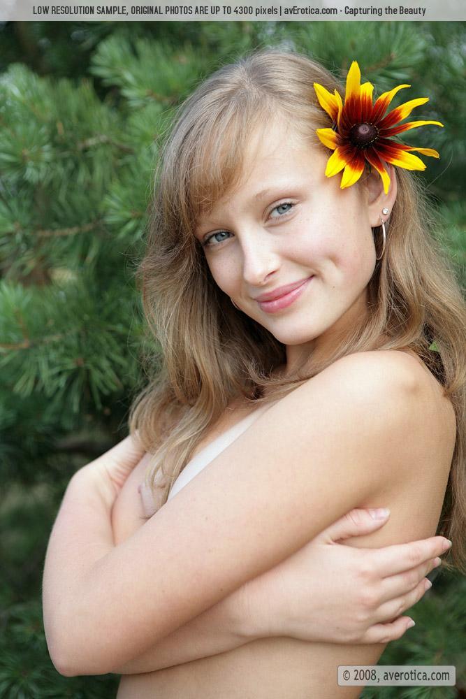 Marvelous Nusia is showing her charm - 18