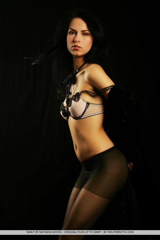 Photoshoot with sensual model named Nika - 3