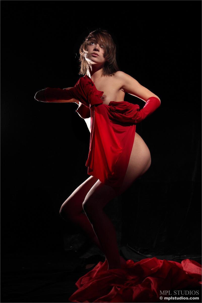 Pretty Lera is posing in red gloves. Part 1 - 11