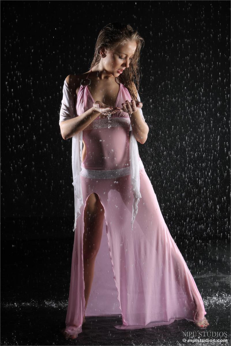 Young Ophelia in wet photoshoot - 2