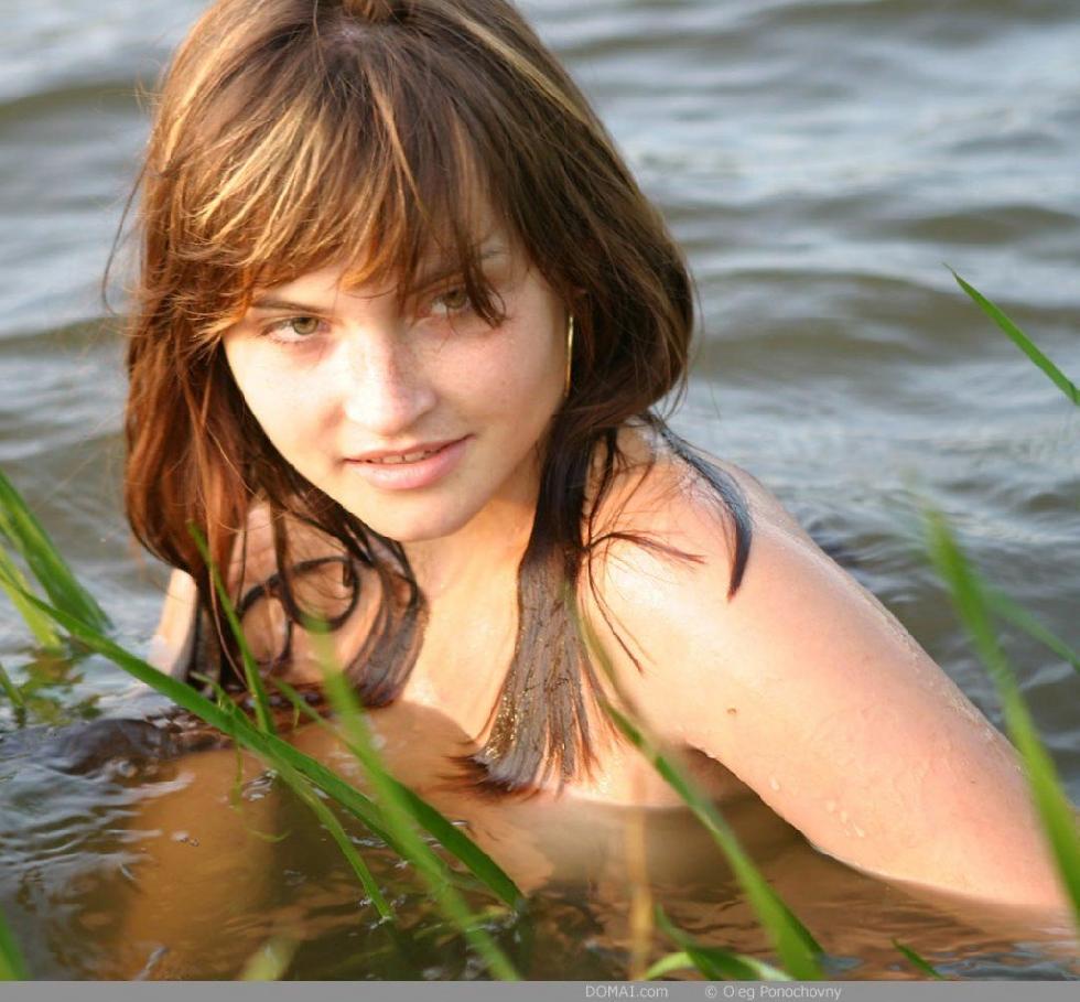 Beautiful and naked Ann in the lake - 8
