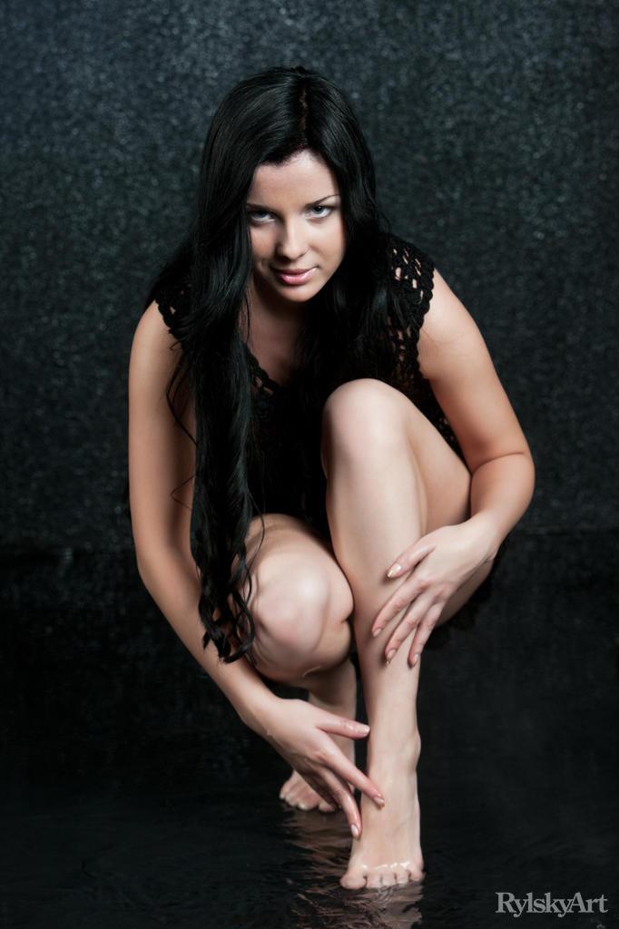Going for the first photoshoot - Frida - 5