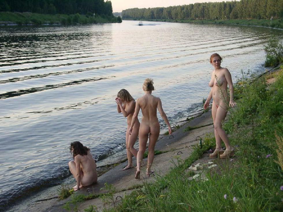 Naked amateurs in nature - 3