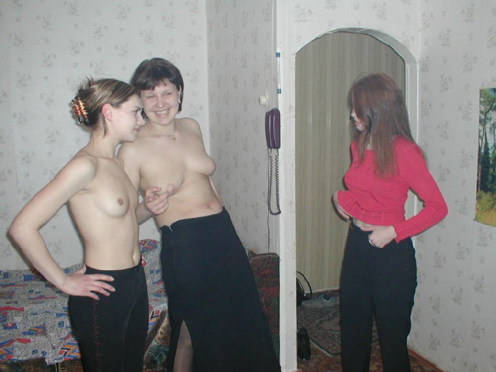 Lesbian party with three amateurs - 4