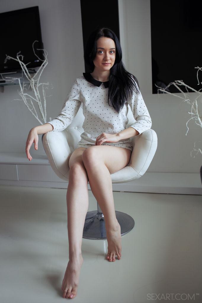 Beautiful Frona likes masturbation - 1