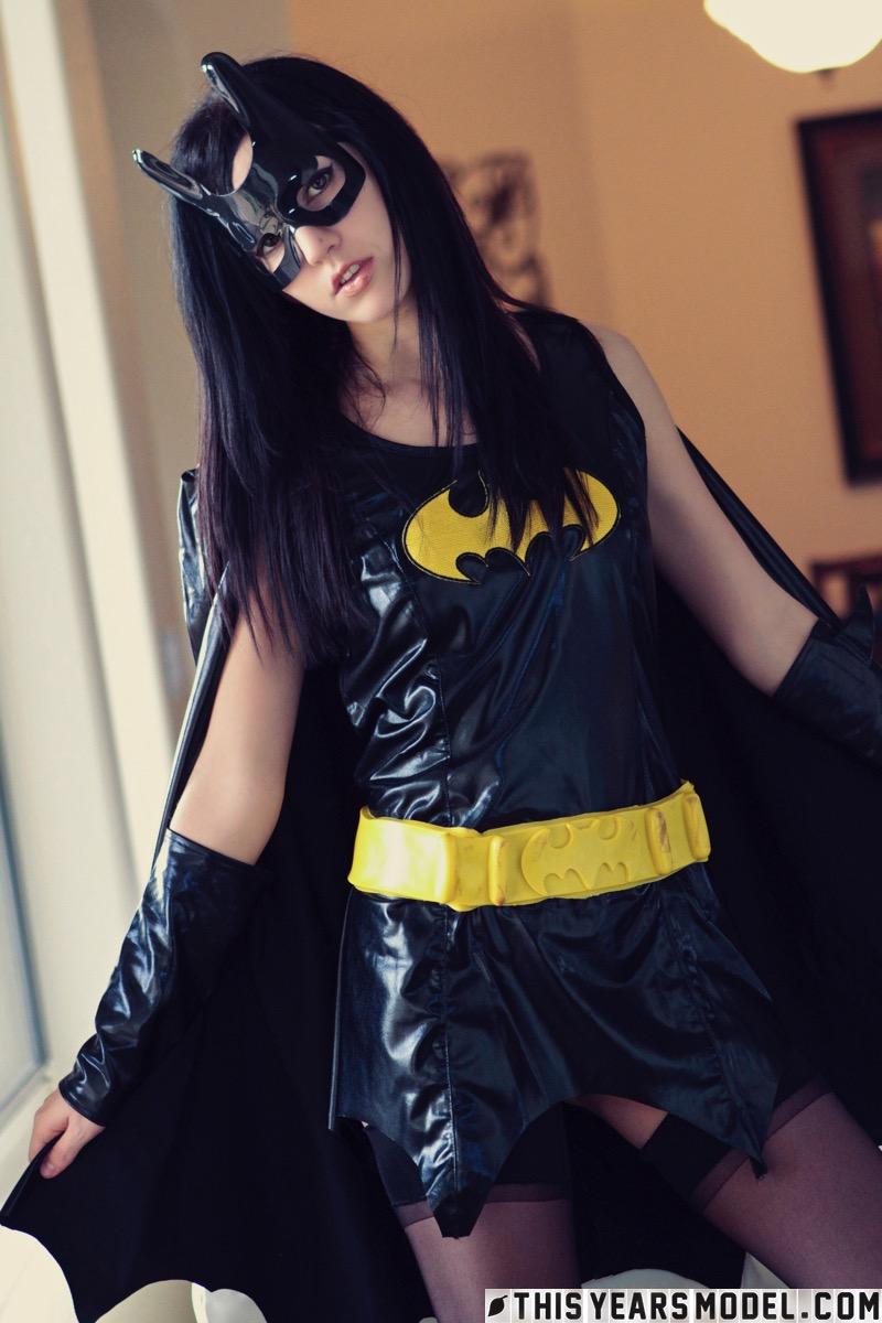 Beautiful Catie Minx as Batgirl - 3