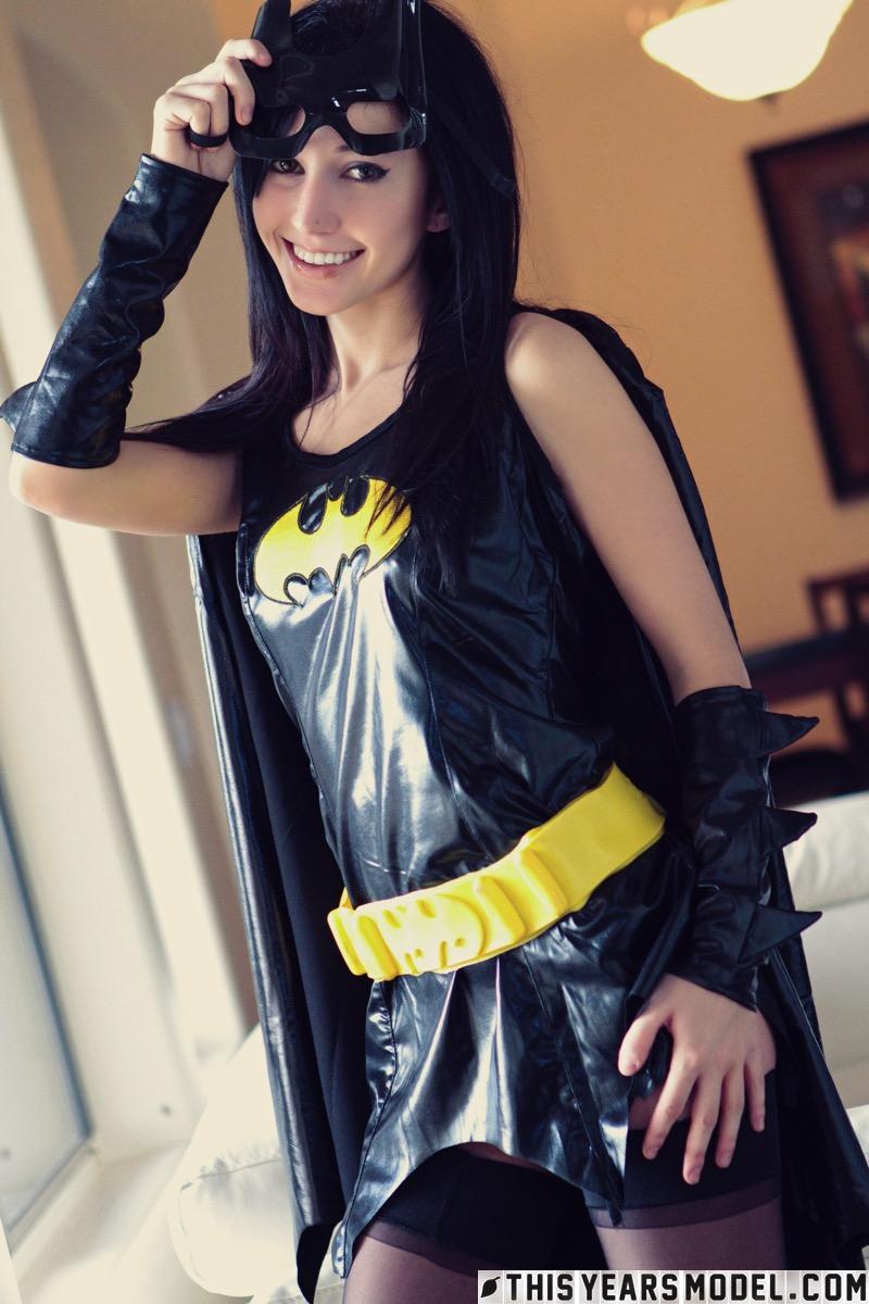 Beautiful Catie Minx as Batgirl - 4