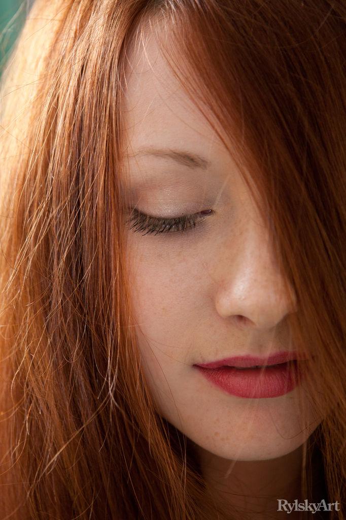 Stunning redhead shows beautiful body - Jodie - 1