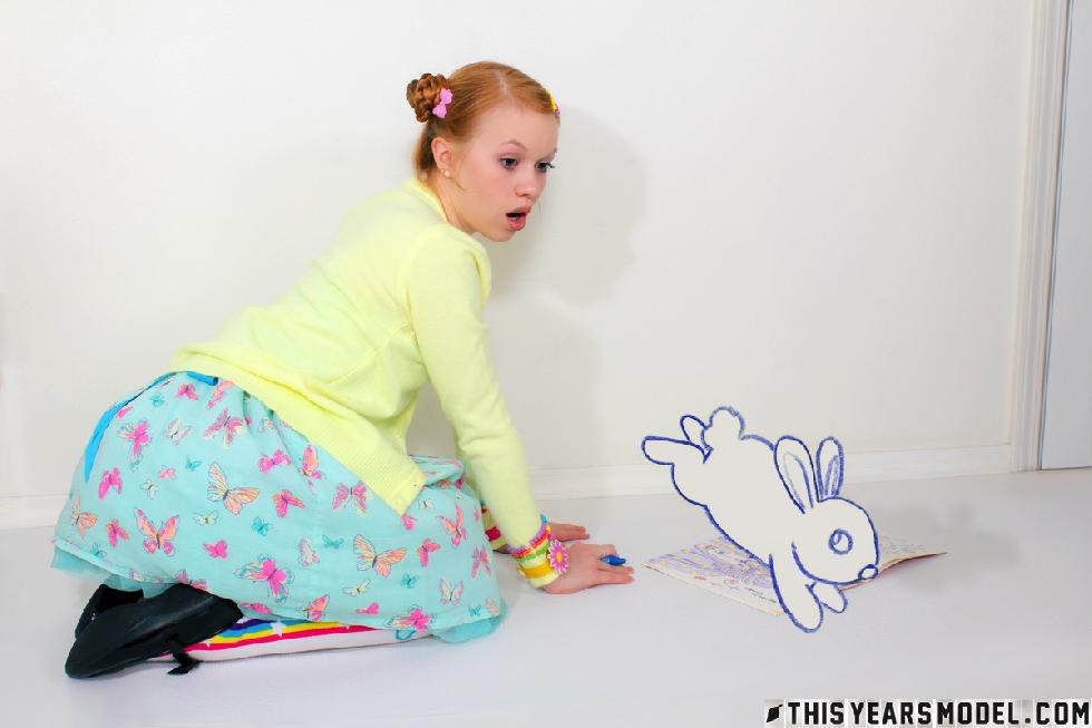 Photoshoot with cute Dolly Little - 2