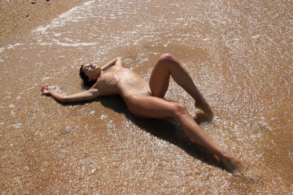 Sensual Olga is tempting on the beach - 14