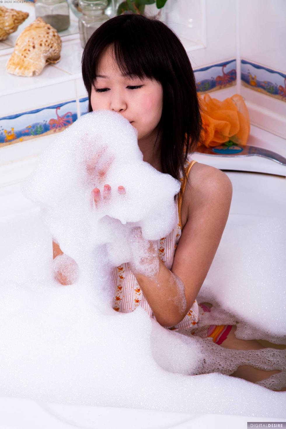 Pretty young Asian is taking a bath - Aliona - 6