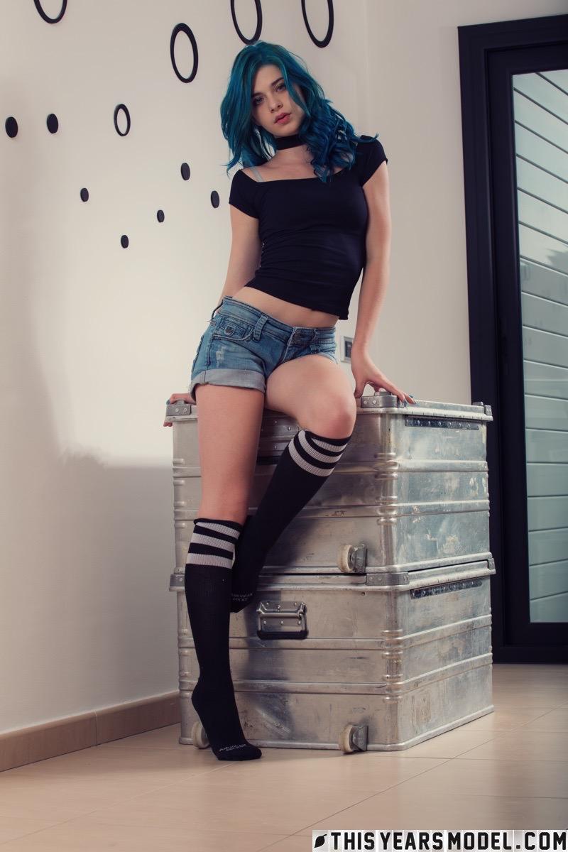 Cute and pretty blue-haired Ivy Blue - 7