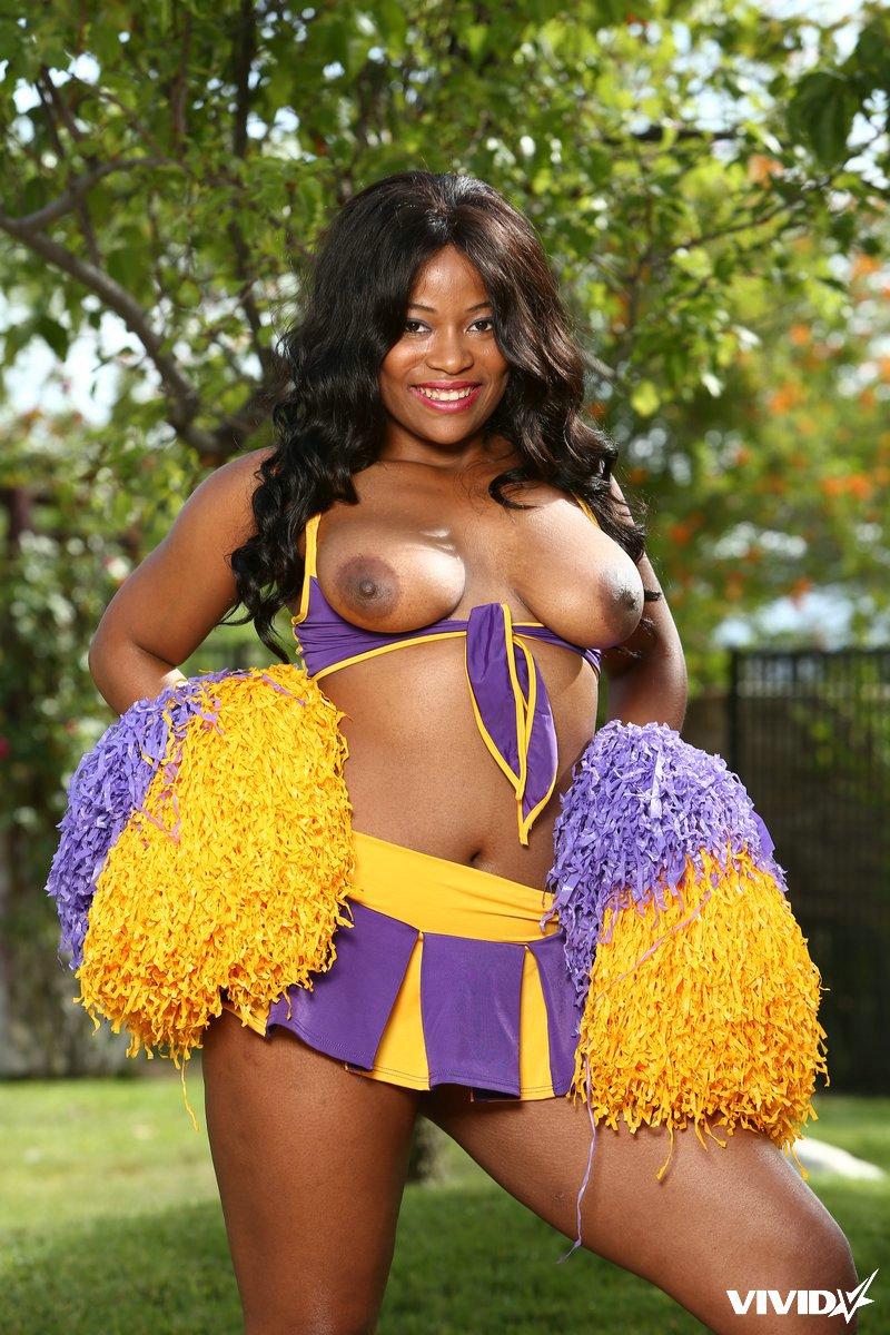 Ebony cheerleader with big boobs - Monique Symone - 4