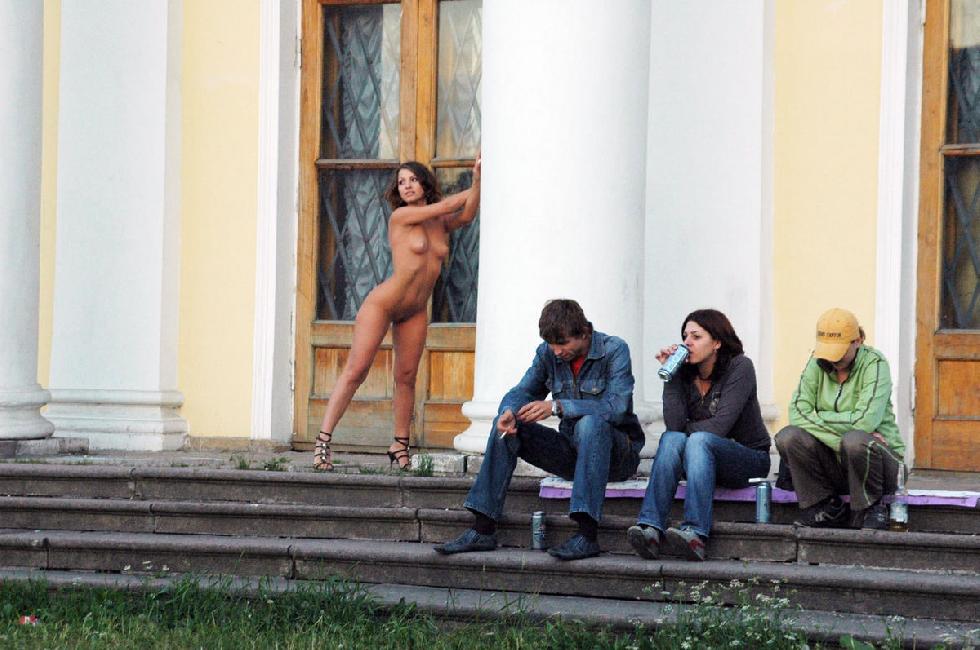 Very sexy Oxana is posing naked at public. Part 3 - 6