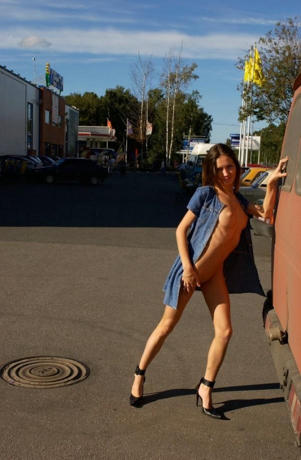 Pretty girl is posing on the street. Part 3 - 4